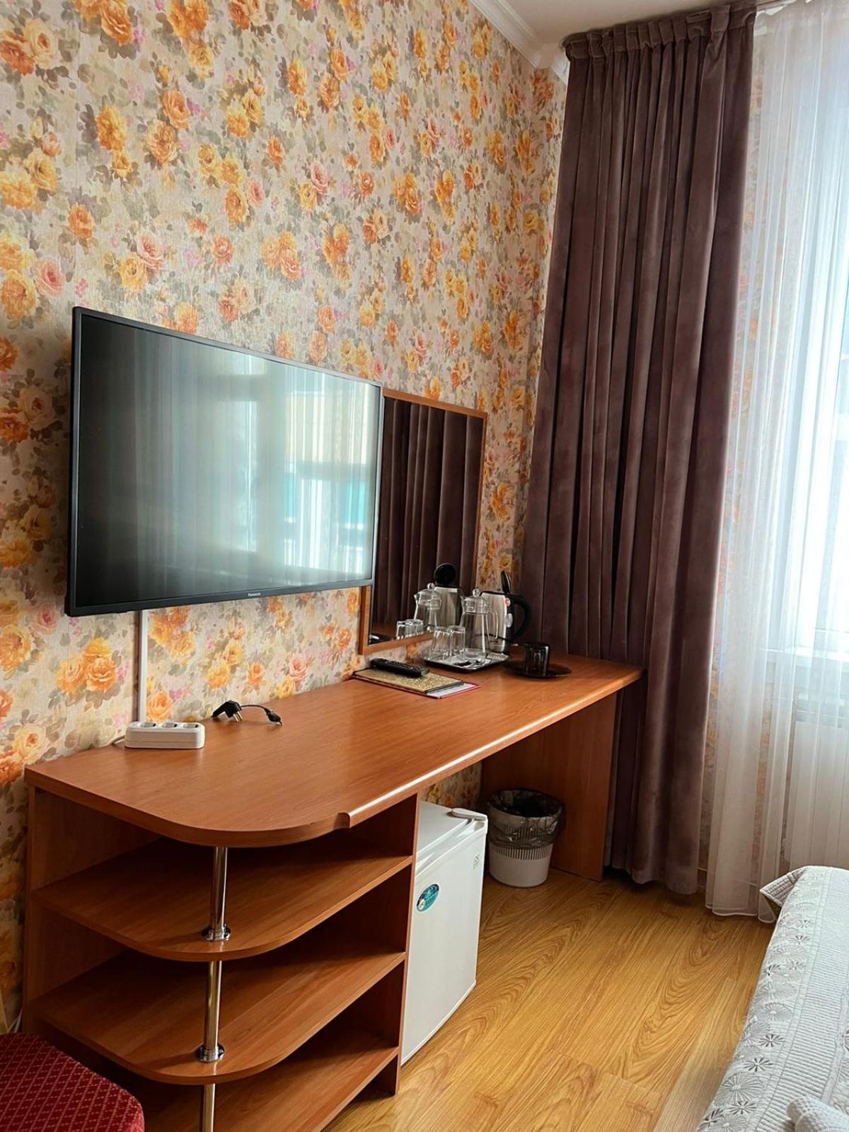 Гостиница "Алтын Орда" Astana Ngoại thất bức ảnh