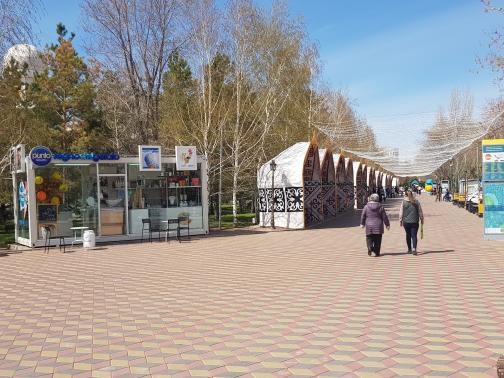 Гостиница "Алтын Орда" Astana Ngoại thất bức ảnh